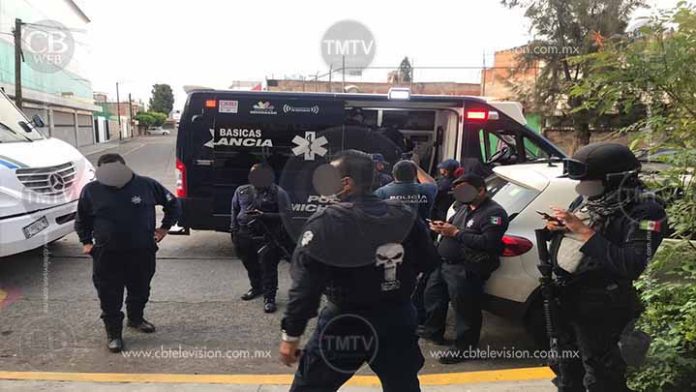 Pelea con cuchillo arriba de un camión justo a unos pasos del Mercado Independencia