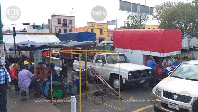 Morelia: Molestia de fleteros ante reubicación de ambulantes a Carrillo