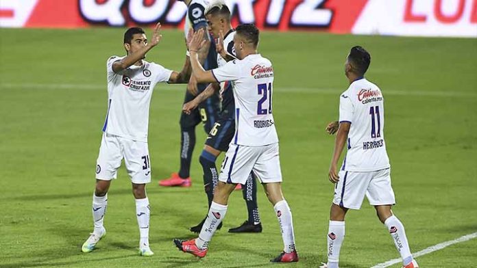 Maquina aplastante, Cruz azul humilla al América en la copa GNP