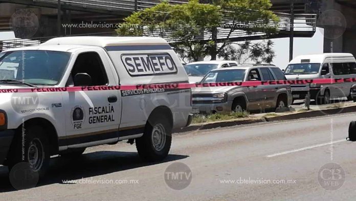 Intentan matar al ex alcalde de Coalcomán; un escolta muere