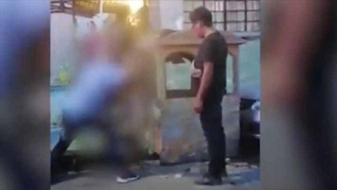 Captan ataque a puñaladas a un Pitbull amarrado