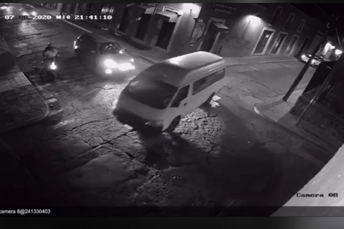 Video: Exhibe Memo Valencia a presunto atacante de la comba blanca