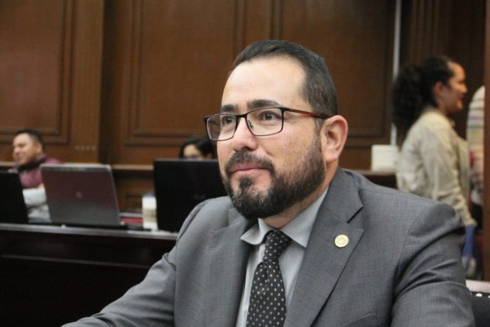 Humberto González logra proteger a productores de Maíz