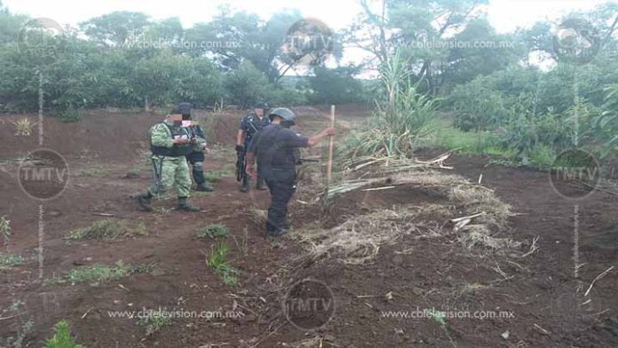 Descubren fosa clandestina con un cadáver putrefacto