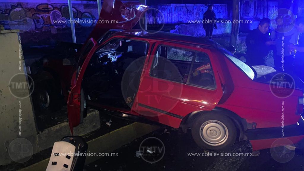 Tres niños heridos deja choque de auto sobre Madero Poniente