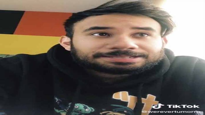 Werevertumorro envía mensaje a los tiktokers a través de dos videos