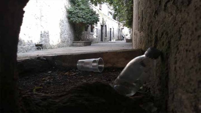 El Callejón del Romance conocido por ser uno de los lugares más famosos y turísticos de la ciudad de Morelia