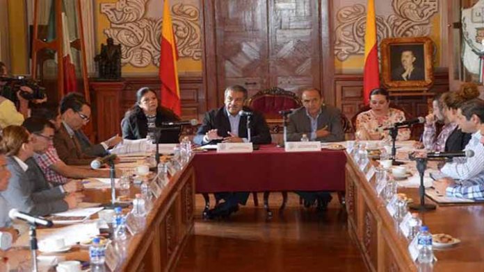 Impulsarán creación de programa para reactivar economía en las tenencias