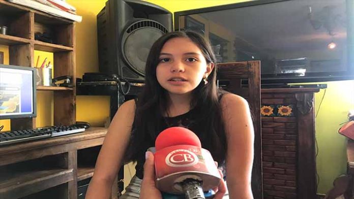 A pesar del distanciamiento, Montserrat inicia emocionada su primer año de secundaria