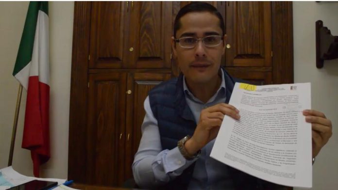 Alfonso Martínez ofreció “sobornos” por aprobar “negocio” denuncio Miguel Ángel Villegas