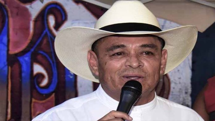 El diputado Salvador Arvizu da positivo a la prueba de covid-19