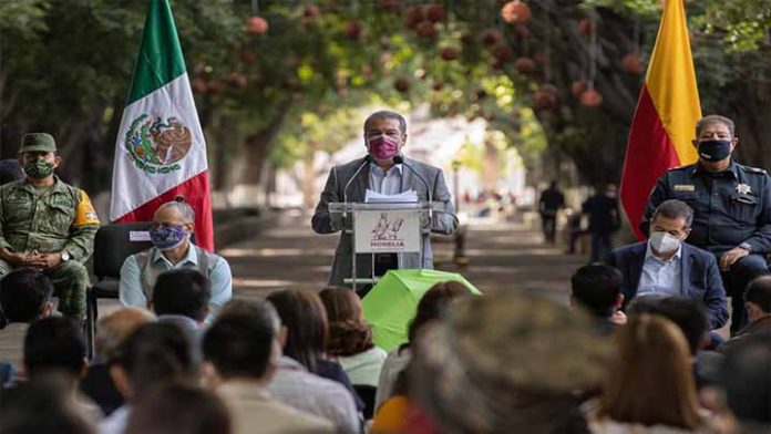 Lopez Obrador inicia estrategia nacional antidrogas en Morelia