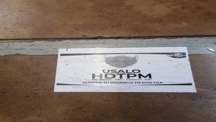 Circula en Redes: Tienda moreliana invita a sus clientes a usar cubrebocas de una forma muy sutil