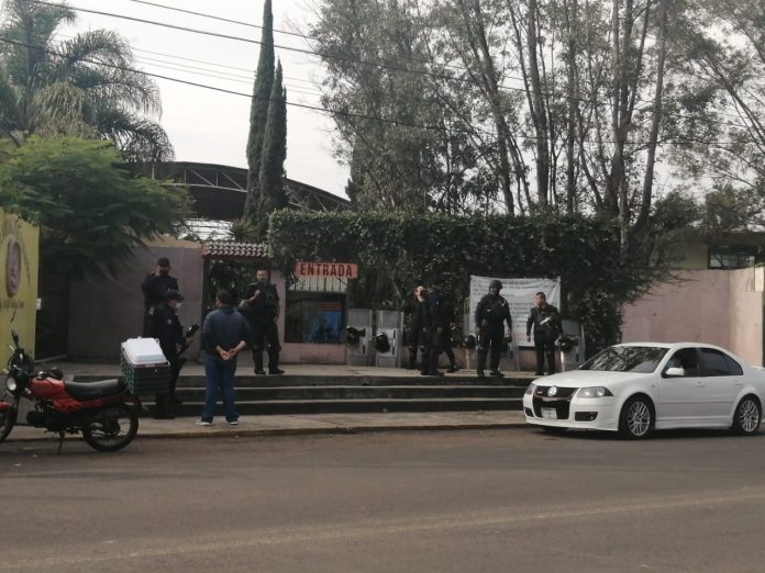 Denuncian nuevas irregularidades en examen de la Normal