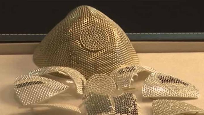 Elaboran en Israel cubrebocas con valor de 1.5 millones de dólares