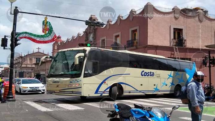 Canapat reportó tres camiones retenidos por estudiantes en Tiripetío