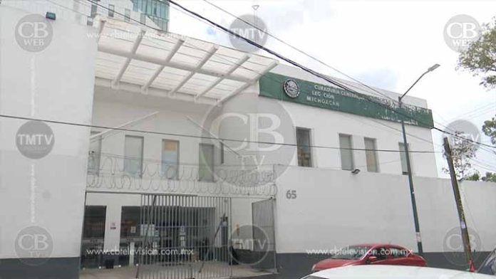 Sentencian a tres hombres por traer droga y armas en Morelia