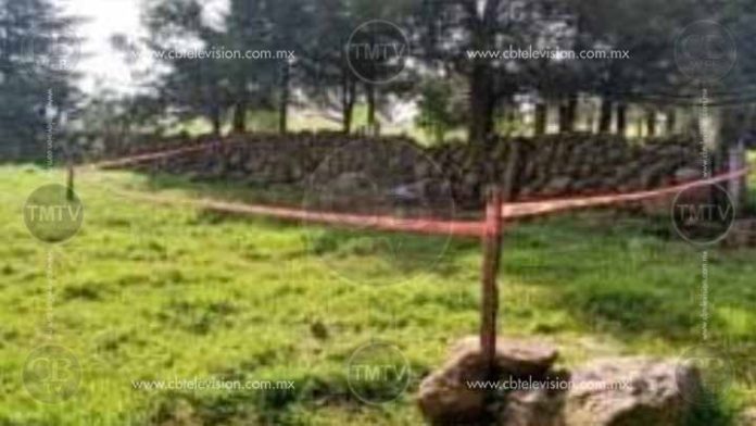 Anciano muere al pegarse en una cerca de piedras