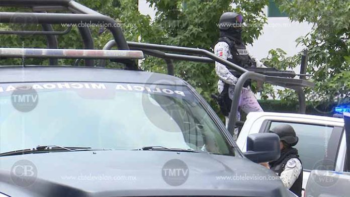 Le tocan la puerta y al salir lo agreden a balazos