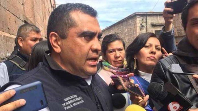 Se entrega Carlos Gómez Arrieta, acusado de tortura en el caso Ayotzinapa