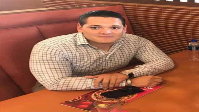Condenados, partidos políticos a desaparecer si no renuevan perfiles: César Osuna Condenados, partidos políticos a desaparecer si no renuevan perfiles: César Osuna