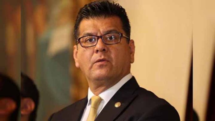 ¿Con qué ojos Petra?