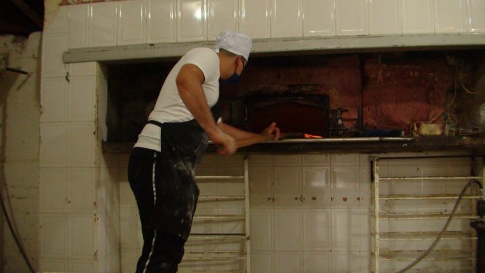 Panaderías registran aumento en sus ventas hasta un 80 pro ciento