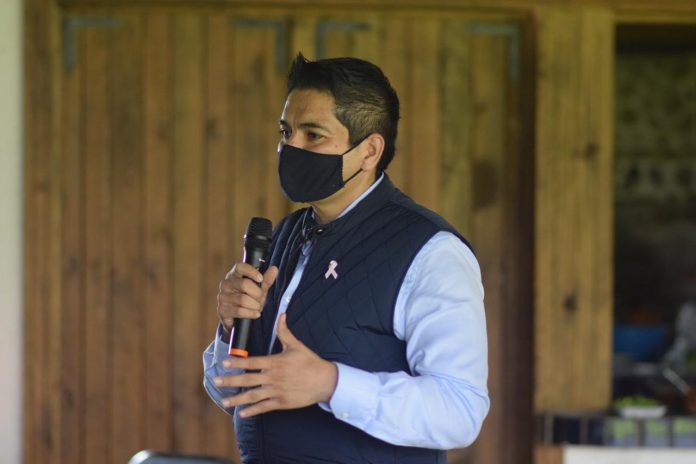 Genera Arturo Hernández alianza con Productores agrícolas michoacanos