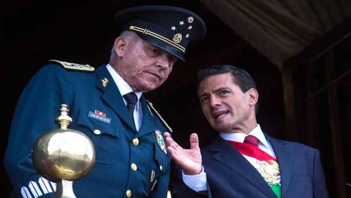 Son 4 cargos de los que se le acusa el ex secretario de Defensa