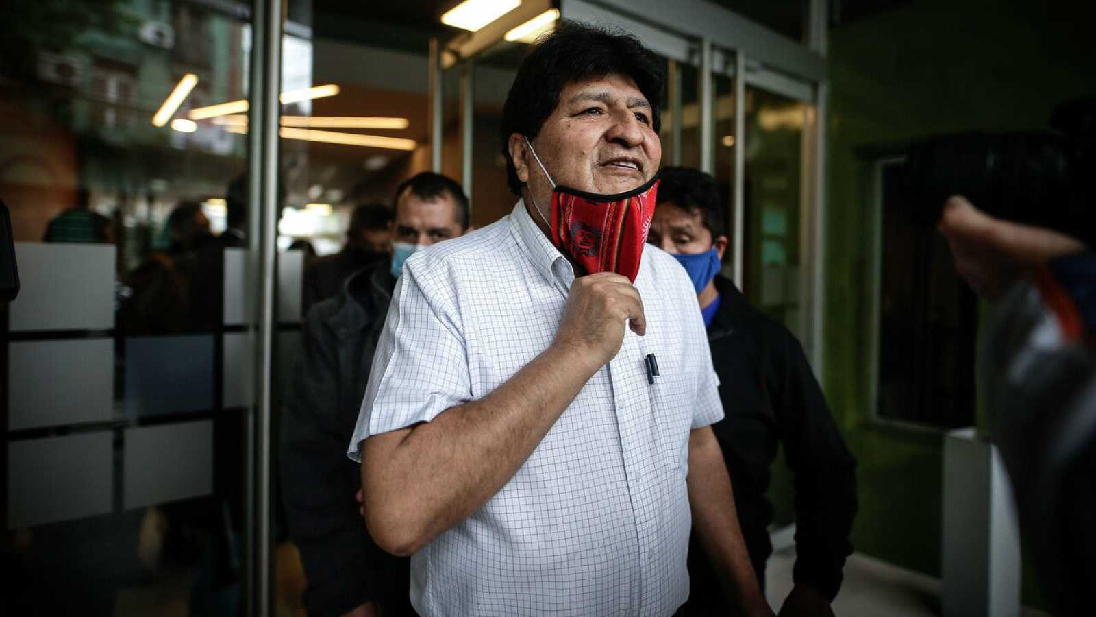 Retiran orden de aprehensión contra Evo Morales en Bolivia