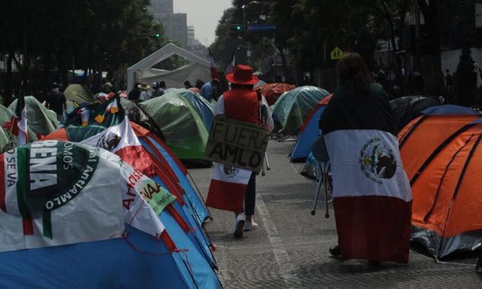 MLO a FRENAAA: "Échenle ganas si quieren que renuncie"