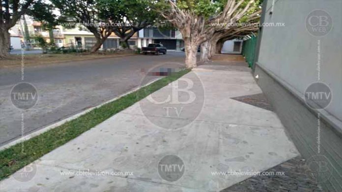 Avientan dos muertos en la colonia La Luneta