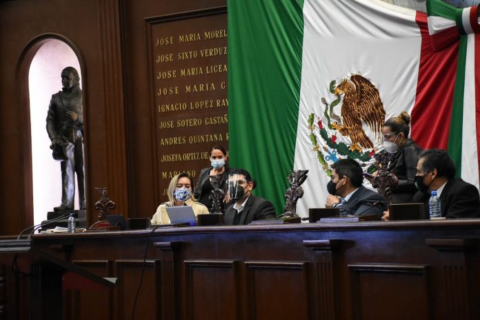 Aprueban “borrón y cuenta nueva” en pago de adeudos para transporte publico y privado