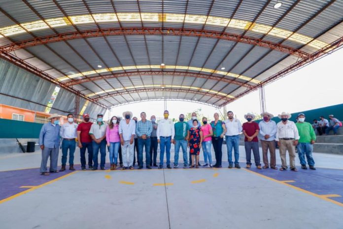 Entregó Miguel Paredes importantes obras en El Sabino y San Marcos por más de 7 MDP