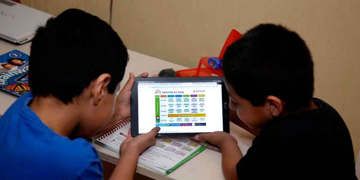 SEP: Ningún alumno reprobará mientras se mantengan clases a distancia