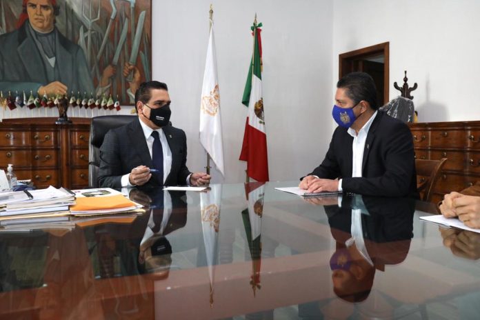 Rector Raíl Cárdenas se Reúne con el Gobernador Silvano Aureoles