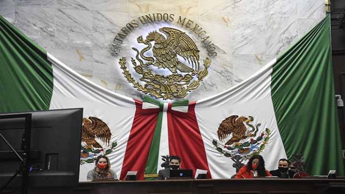 Hasta 6 años de prisión a patrones que abusen de sus empleados: diputados
