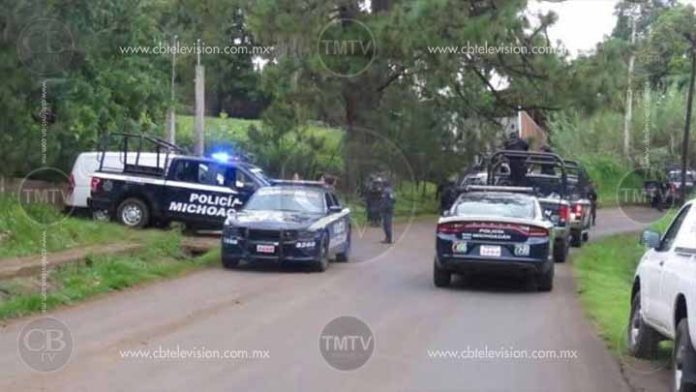 Hallan a dos hombres decapitados en Zitácuaro