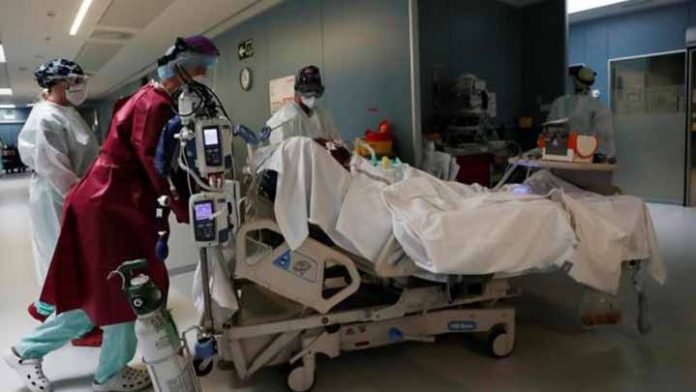 México tiene 16 mil 882 camas para atención de covid ocupadas