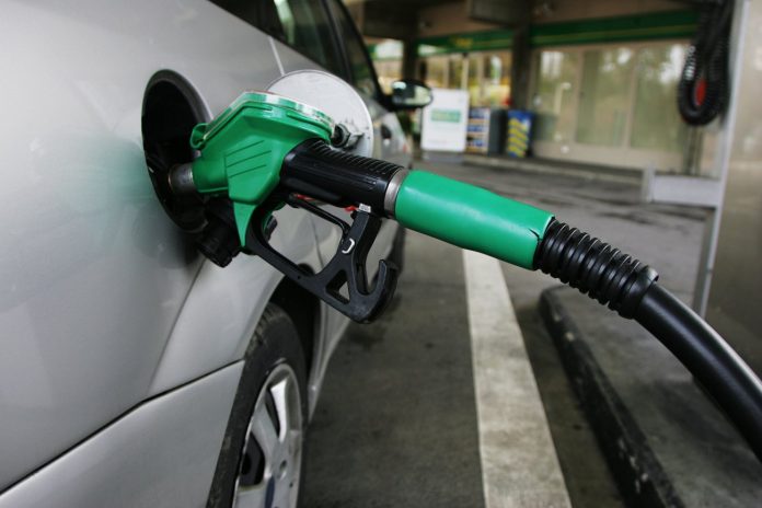 Morelia paga la tarifa más baja por litro de gasolina según Profeco