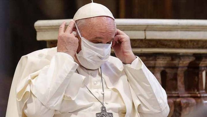 Dos Cardenales cercanos al papa Francisco dan positivo a covid-19