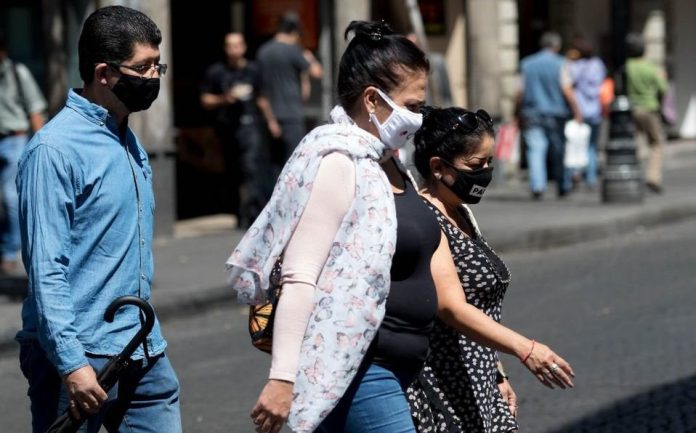 Aumenta en 40 por ciento el índice de positividad por covid en México