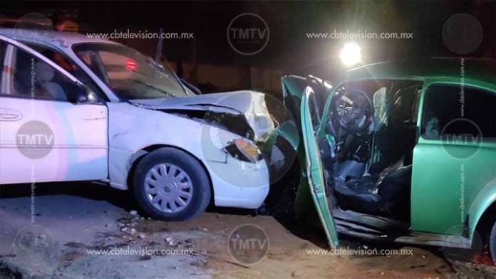 Un herido deja choque entre Tsuru y Vocho en LC