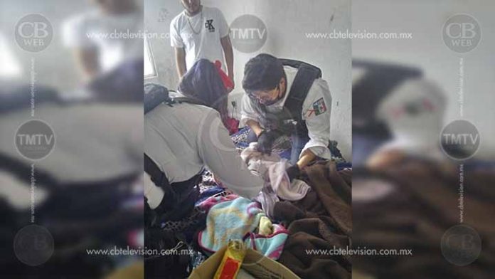 Nace bebé a sus 6 meses en una casa de Morelia