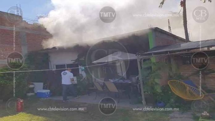 Se le quema su casa en San Lucas