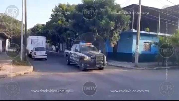 Lo arrestan por traer un auto con placas sobrepuestas en Tingambato