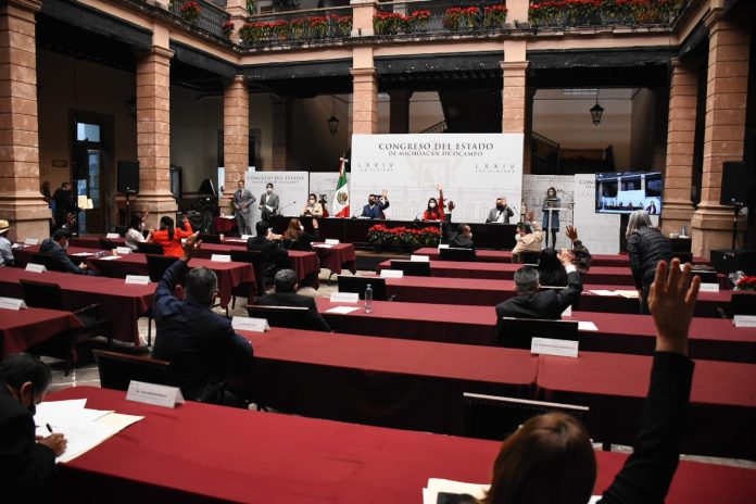 Regresarán el 70% de los funcionario que pidieron licencia por elecciones