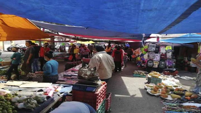 Algunos mercados y tianguis de Morelia ampliarán horarios este sábado, por suspensión de actividades el domingo