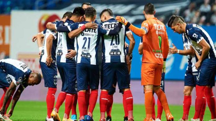 Se suspenden partidos de Rayados por 19 casos de Covid