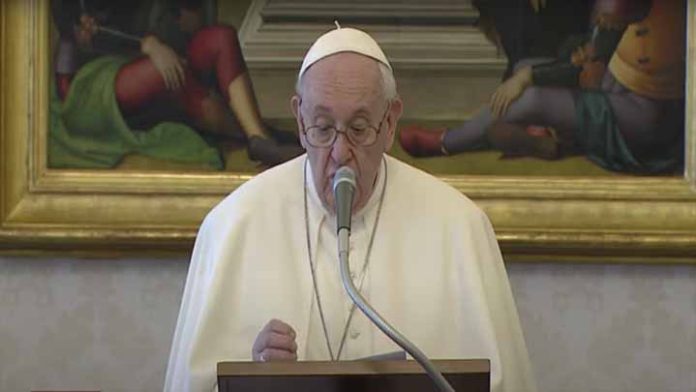 “No es comunismo, sino cristianismo puro”; Papa Francisco sobre compartir y ayudar
